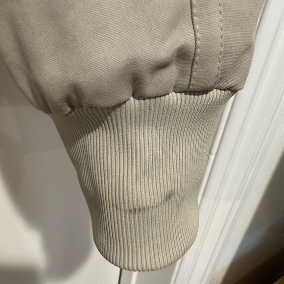 Lululemon Non-Stop Cottom Reversible Quilted Bomber Jacket - Picture 6 of 7